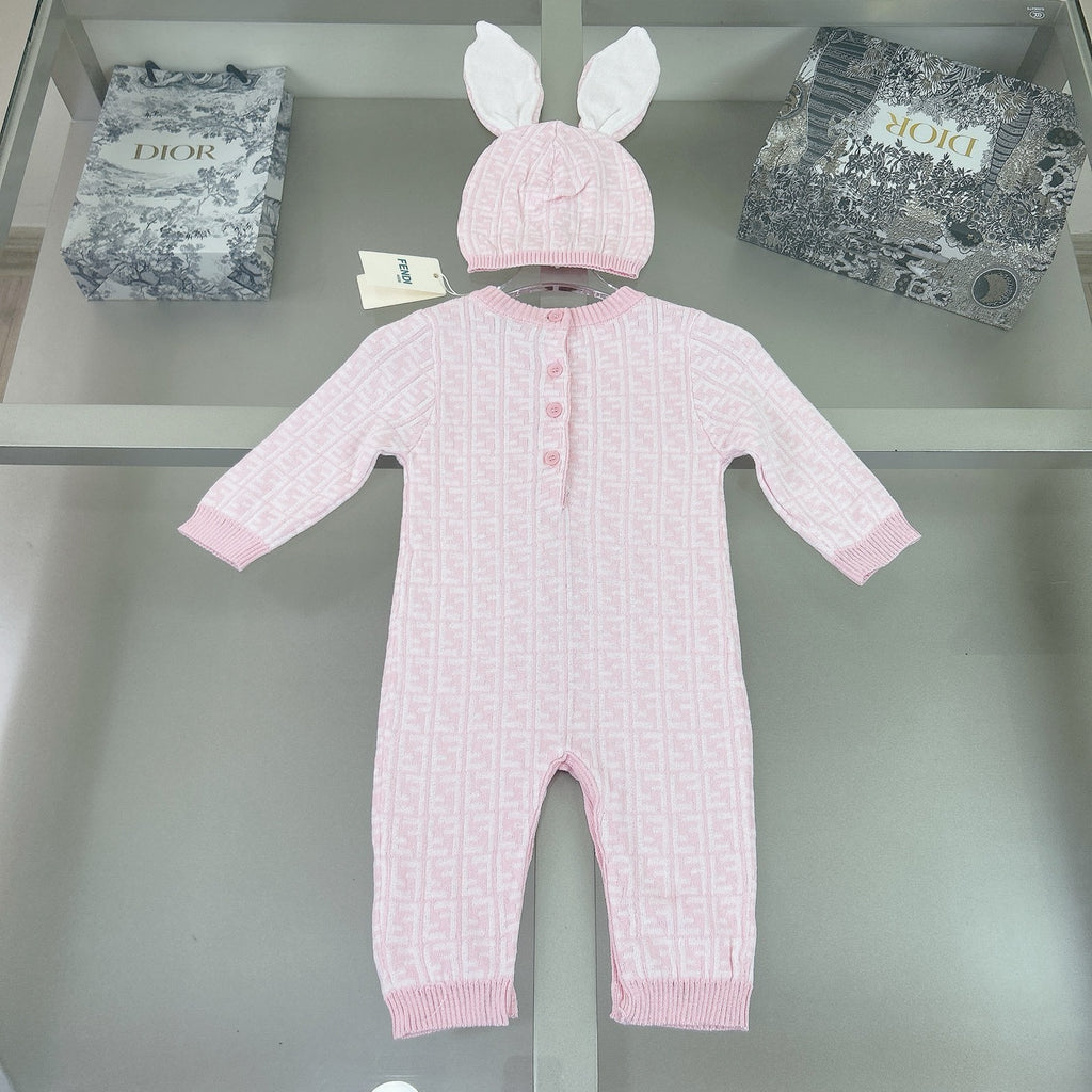 Baby grow blanket & hat bundle