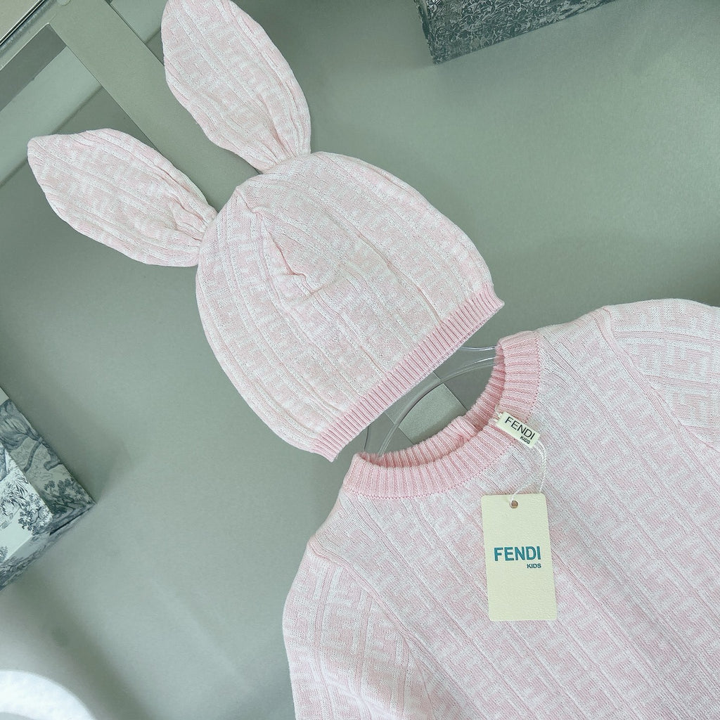 Baby grow blanket & hat bundle