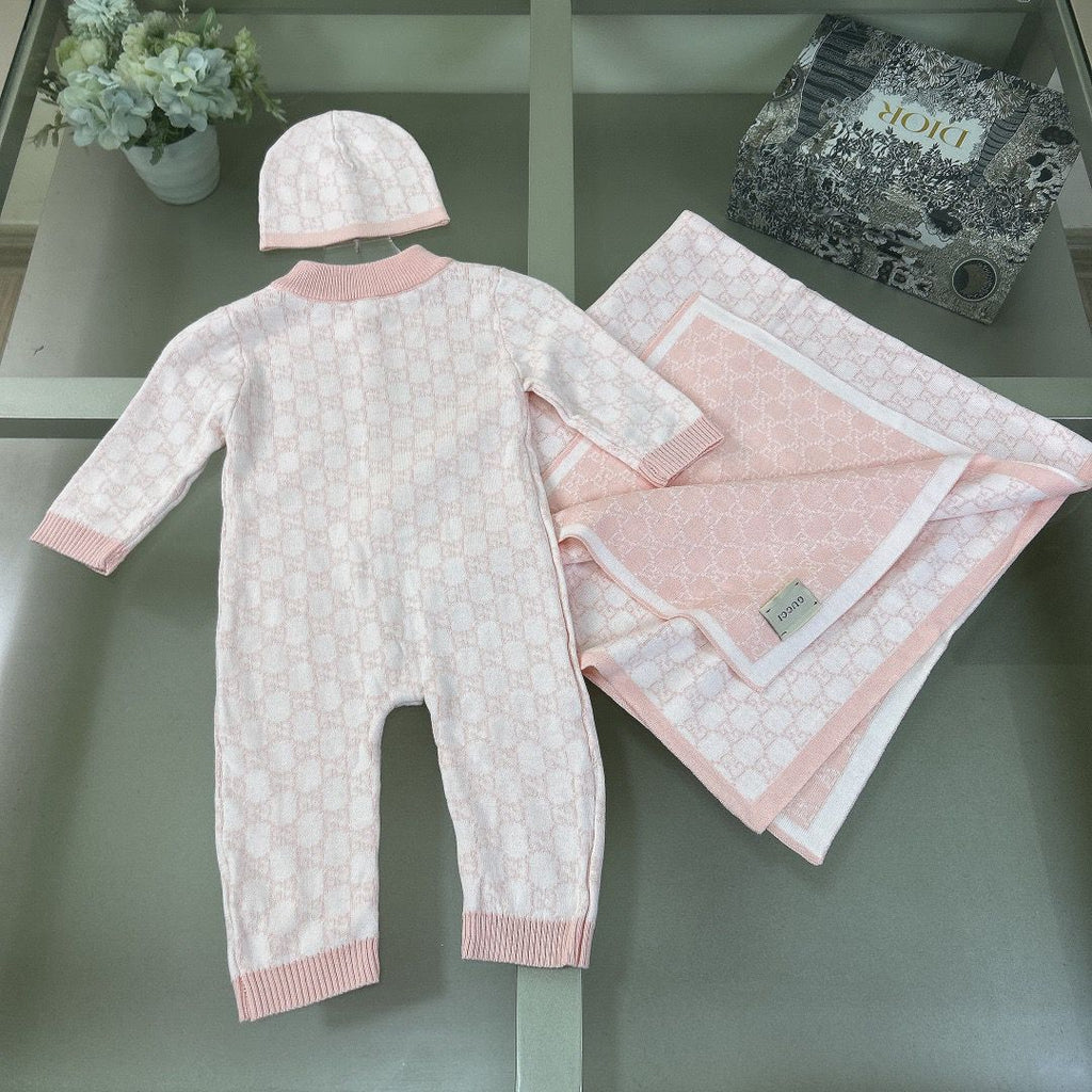 Baby grow blanket & hat bundle💕