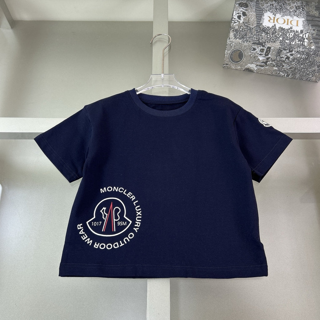T-shirt and short set