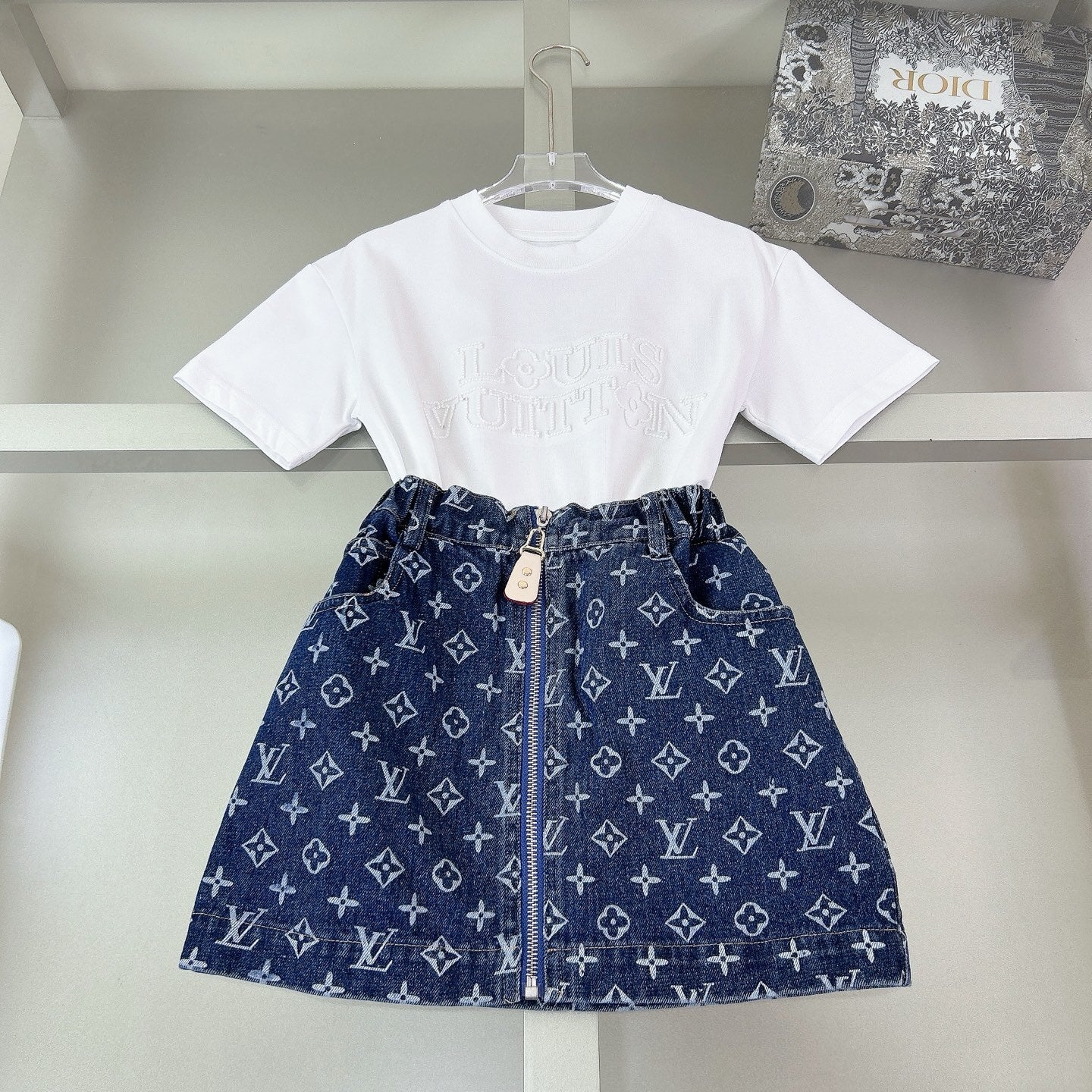 T-shirt and skirt set