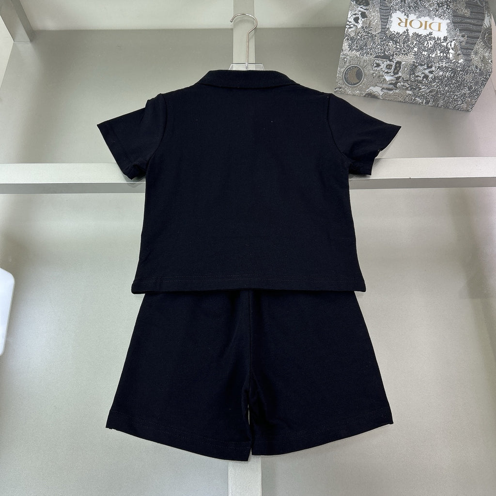 T-shirt and short set