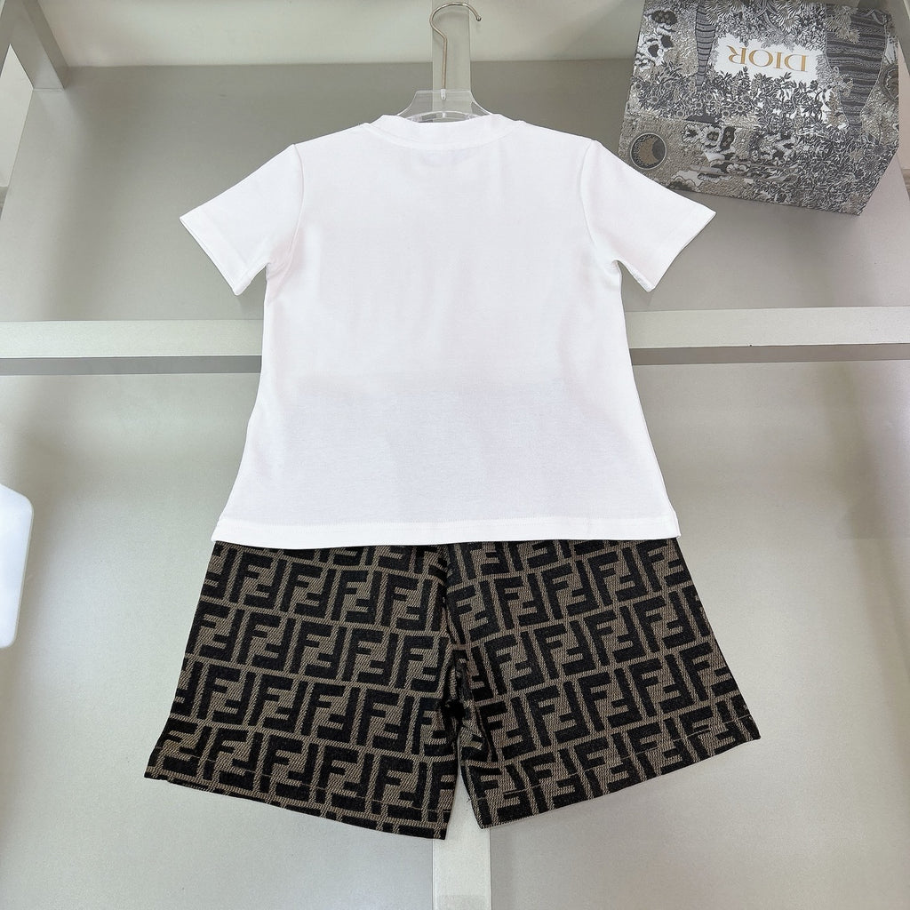 T-shirt and short set